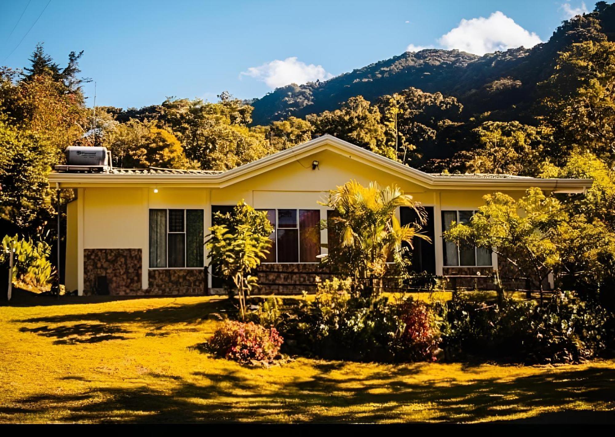 Hospedajes Richie Eco Camp Providencia エクステリア 写真