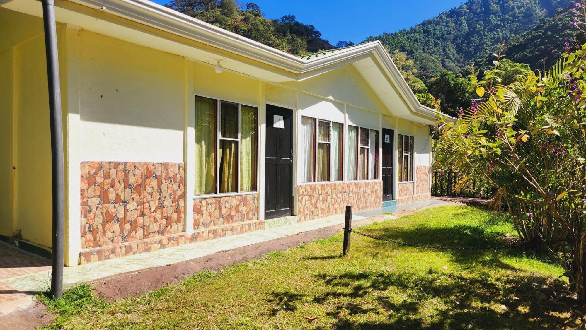 Hospedajes Richie Eco Camp Providencia エクステリア 写真