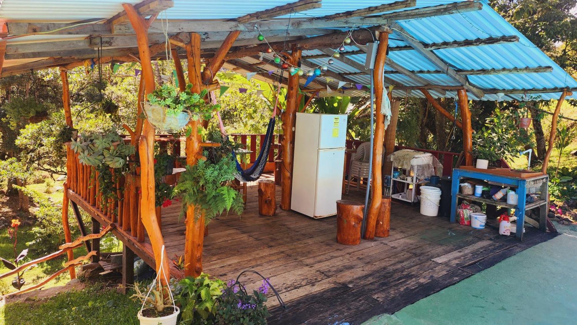 Hospedajes Richie Eco Camp Providencia エクステリア 写真